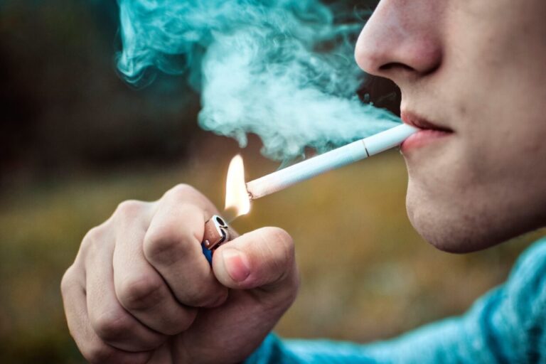 Cuánto tiempo necesita un fumador para mejorar el funcionamiento de sus pulmones tras dejar el tabaco imagen-38