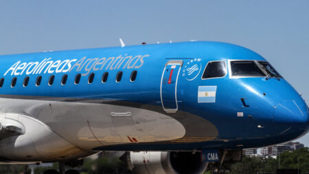 Aerolíneas Argentinas y los sindicatos firmaron el acuerdo: incluye una mejora económica y cambios en las condiciones laborales imagen-4