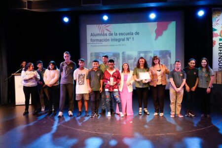 Se entregaron los premios Defensoría 2024 Se entregaron los premios Defensoría 2024 imagen-9