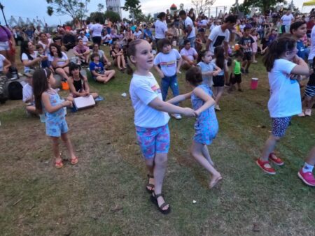 "Gurises Felices" participó del cierre de la Semana del Prematuro 2024 imagen-1
