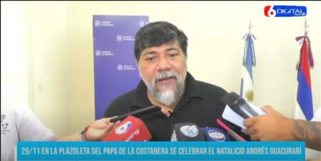 Vigilía por Andrés: Este viernes se celebrará el natalicio de GuacurarÍ con grandes artistas en la Costanera de Posadas imagen-4