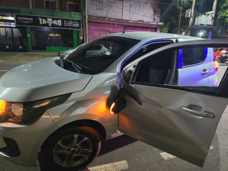 Motociclista y acompañante, con lesiones tras siniestro vehicular imagen-41