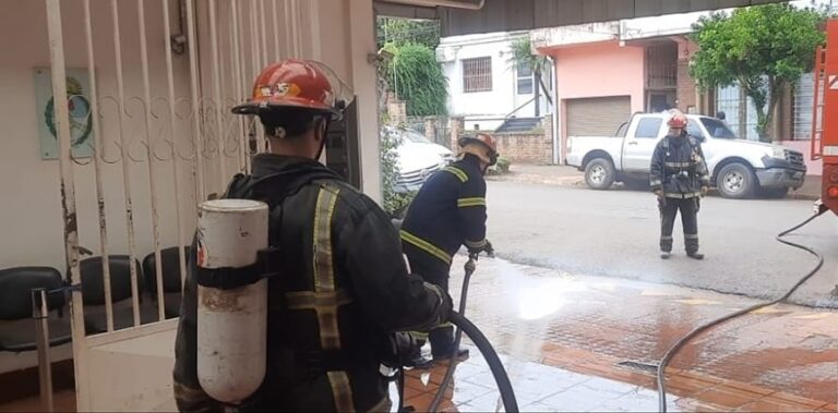 Simulacro de evacuación por incendio en el Juzgado Federal de Oberá imagen-2