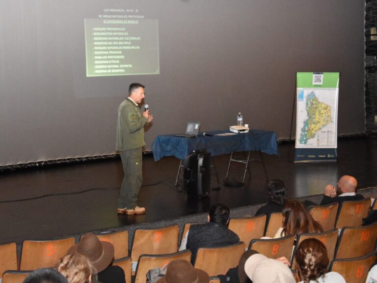 Guardaparques de Misiones compartieron su experiencia en capacitación de guardafaunas de Neuquén imagen-24