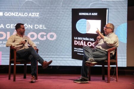 En la presentación del libro de Gonzalo Aziz, el gobernador Passalacqua subrayó el valor del diálogo como pilar social imagen-10