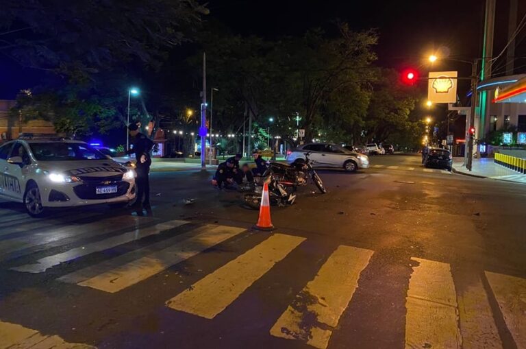 Choque de motocicletas en el centro obereño, tres personas lesionadas imagen-37