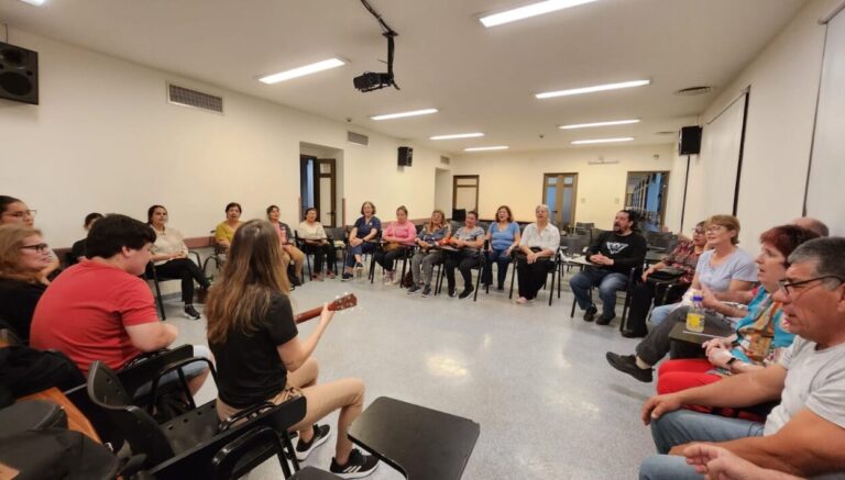 El Hospital Escuela tiene un taller musical para rehabilitación cognitiva de pacientes imagen-33