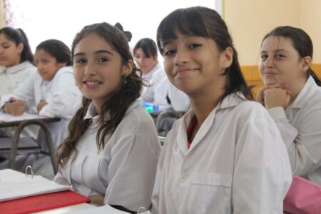 Más de cuatro mil alumnos de 198 escuelas de la provincia realizan las Pruebas “Aprender” para fortalecer las habilidades lectoras Más de cuatro mil alumnos de 198 escuelas de la provincia realizan las Pruebas “Aprender” para fortalecer las habilidades lectoras imagen-10