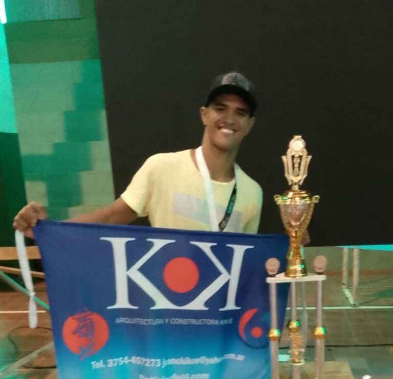 Cristian Antúnez logró el primer lugar en la carrera de 10 kilómetros en Guaraní imagen-42