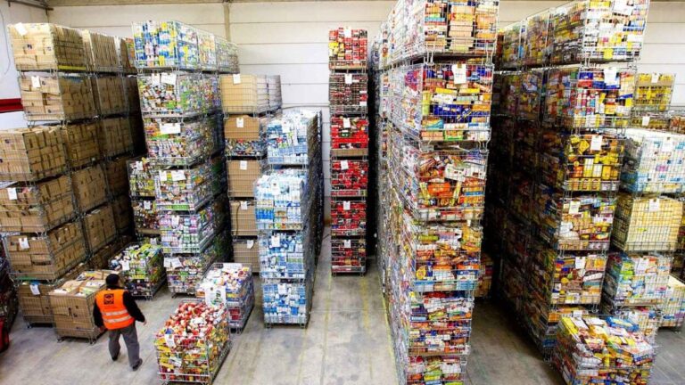 La inflación mayorista subió por debajo del dólar oficial y se refuerza la idea de bajar el ritmo de devaluación imagen-42