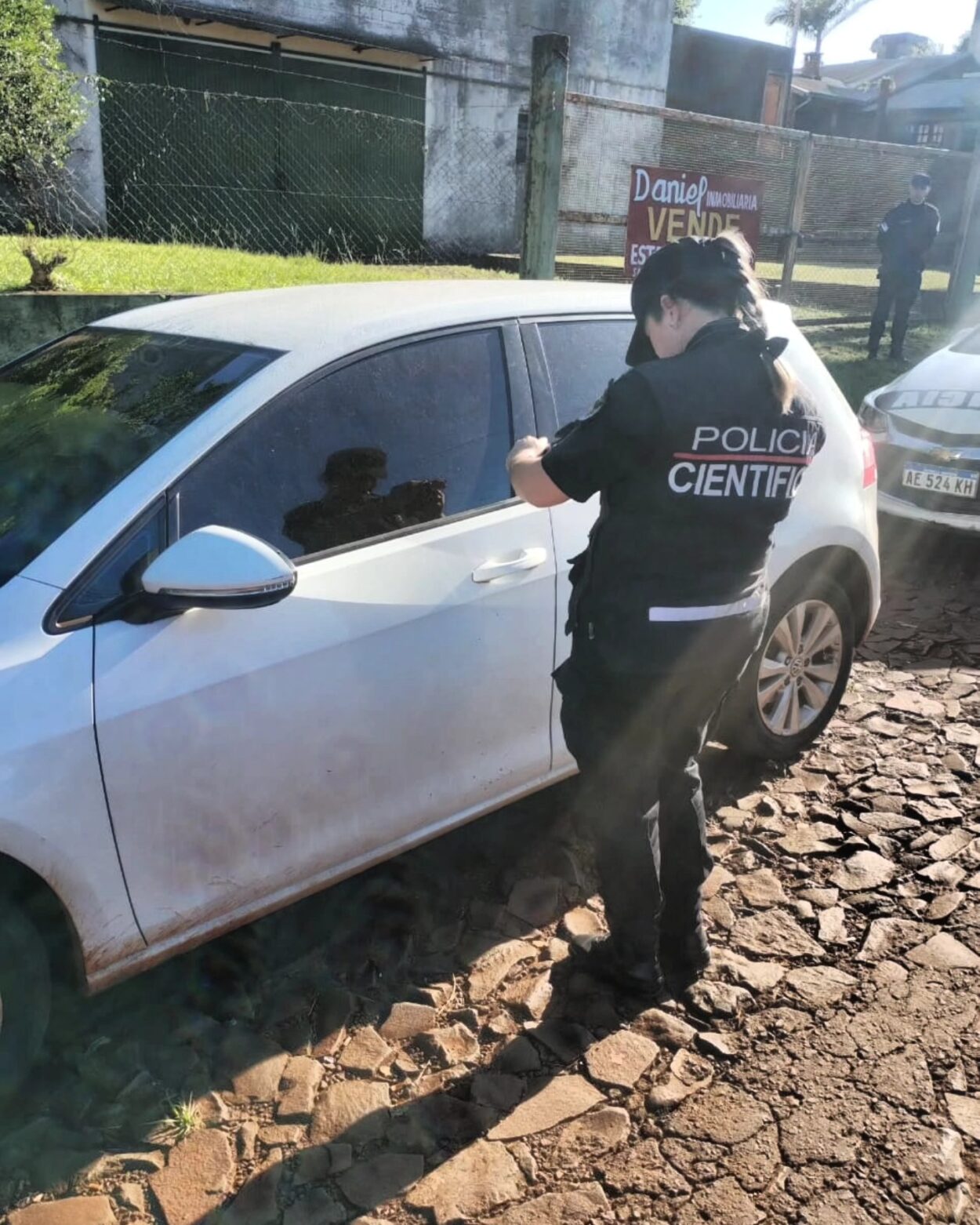 Investigadores en menos de 24 horas recuperaron dos autos y una moto robada imagen-1