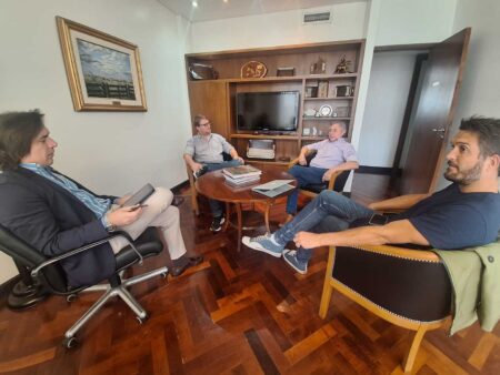 Directivo del Inym y el Ministro del Agro plantearon al Secretario de Agricultura la problemática del sector yerbatero imagen-10