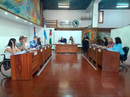 Oberá: se aprobaron los presupuestos 2025 del Ejecutivo Municipal, Concejo Deliberante y la Defensoría del Pueblo Oberá: se aprobaron los presupuestos 2025 del Ejecutivo Municipal, Concejo Deliberante y la Defensoría del Pueblo imagen-6