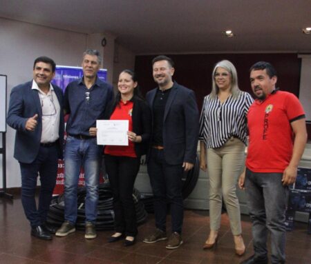 Fortalecimiento de la educación agrícola: Se realizó la entrega de insumos para las EFAs en el marco de Smart Farming imagen-4