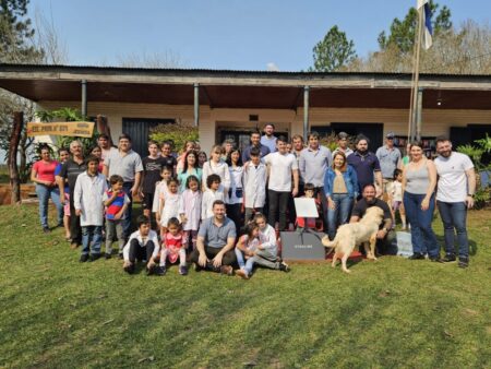 Tecnología Starlink en escuelas rurales de Misiones imagen-2