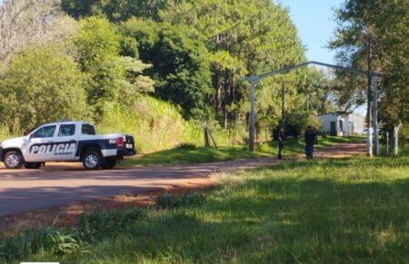 Eldorado: asaltaron la base de Infantería de la UR III, ejecutaron a un policía y se llevaron armas largas imagen-2