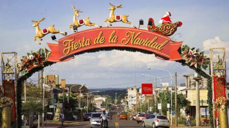 La magia de la Navidad del Litoral en Alem moviliza la economía: “Los turistas que pernoctan en el municipio gastan entre 50 y 60 mil pesos” imagen-4