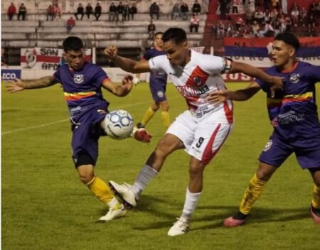 Fútbol: Guaraní y Mitre definirán el domingo su futuro en el Federal Amateur imagen-2