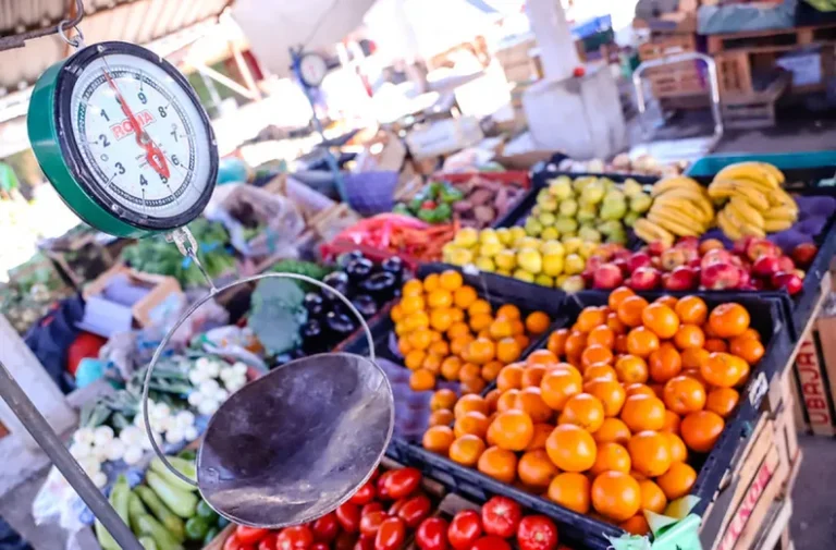 Según un informe privado, los precios de los alimentos aceleraron en la primera semana de diciembre: algunos subieron hasta 5,6% imagen-16