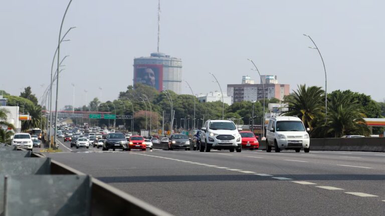 Por qué se conduce mal en la Argentina: los 5 errores principales que cometen los automovilistas imagen-4