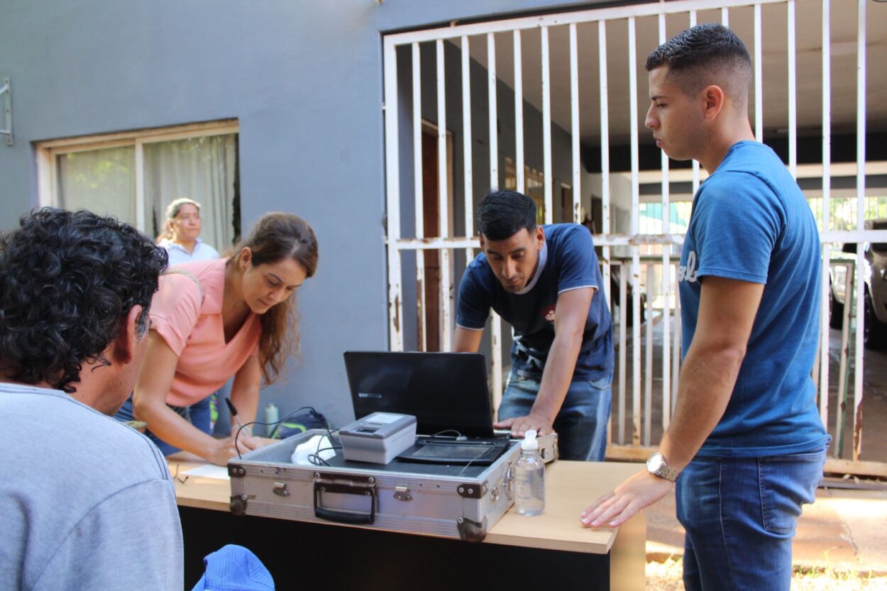 Jornada de garantía de derechos en el Centro de Prevención Nocturno: Servicios de documentación y apoyo integral para personas en situación de calle imagen-3