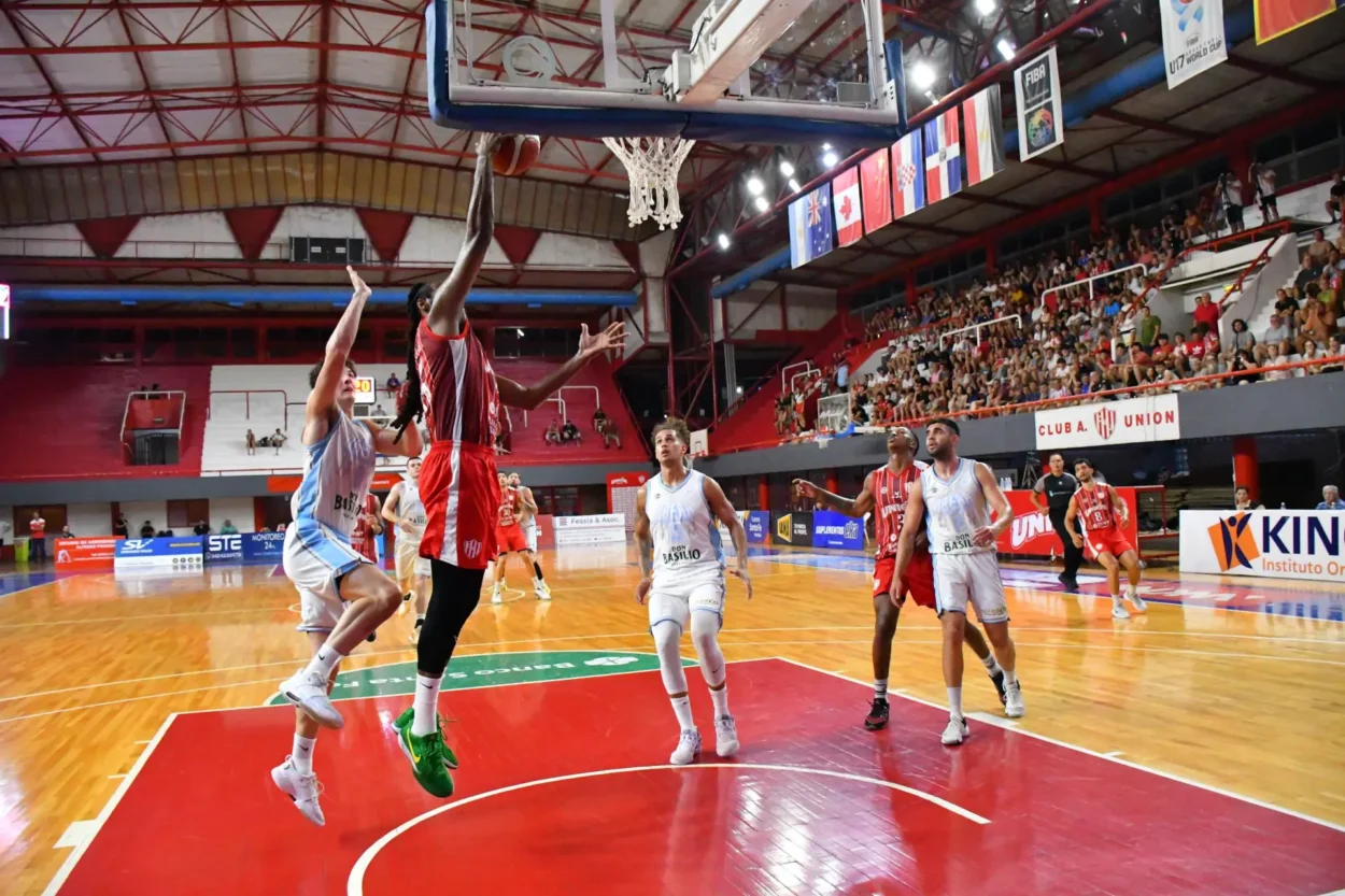 Básquet: derrota de OTC ante Unión imagen-2