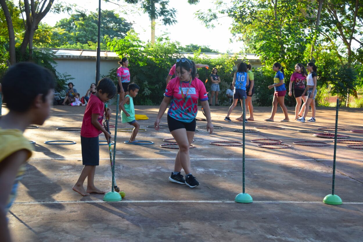 Más de 50 chicos disfrutaron la kermés deportiva en la Chacra 103 imagen-6