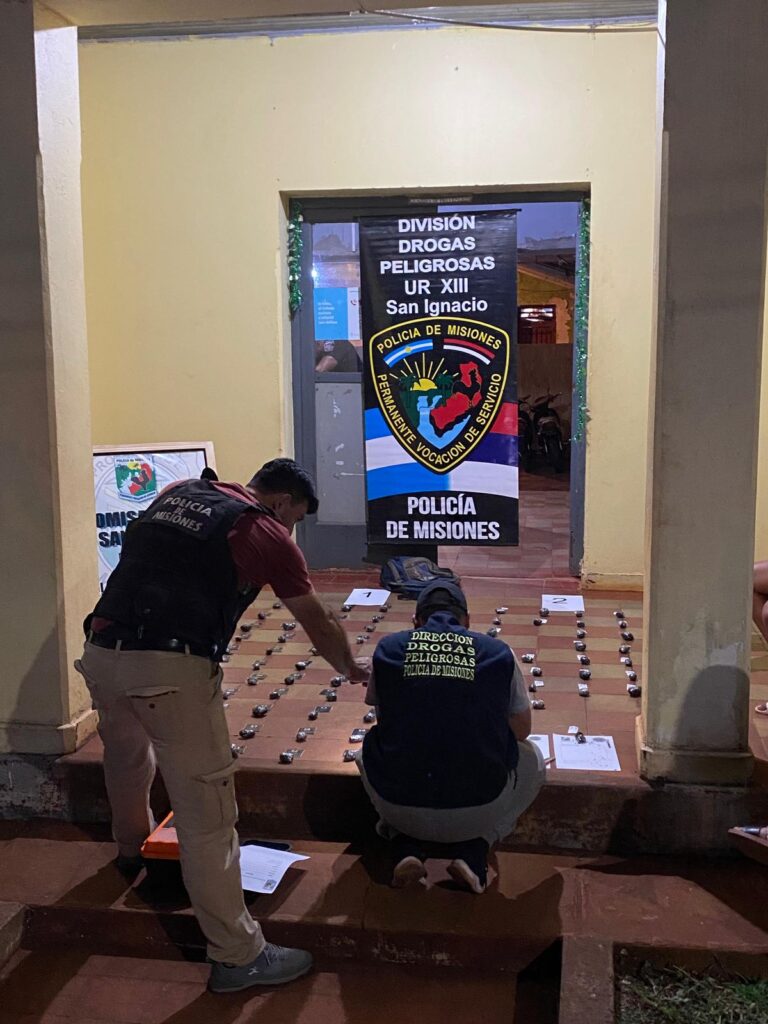 Antinarcóticos secuestraron más de 90 envoltorios de marihuana, cuyo valor supera los $10 millones imagen-34