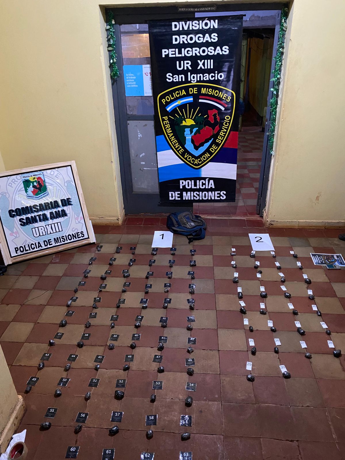 Antinarcóticos secuestraron más de 90 envoltorios de marihuana, cuyo valor supera los $10 millones imagen-2