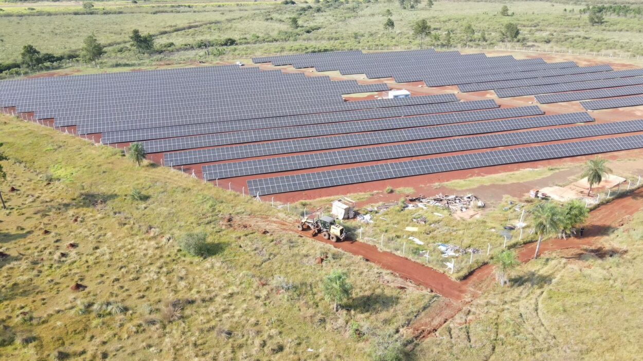 Emergencia ígnea provincial: organismos accionan en conjunto para proteger infraestructura eléctrica estratégica imagen-2