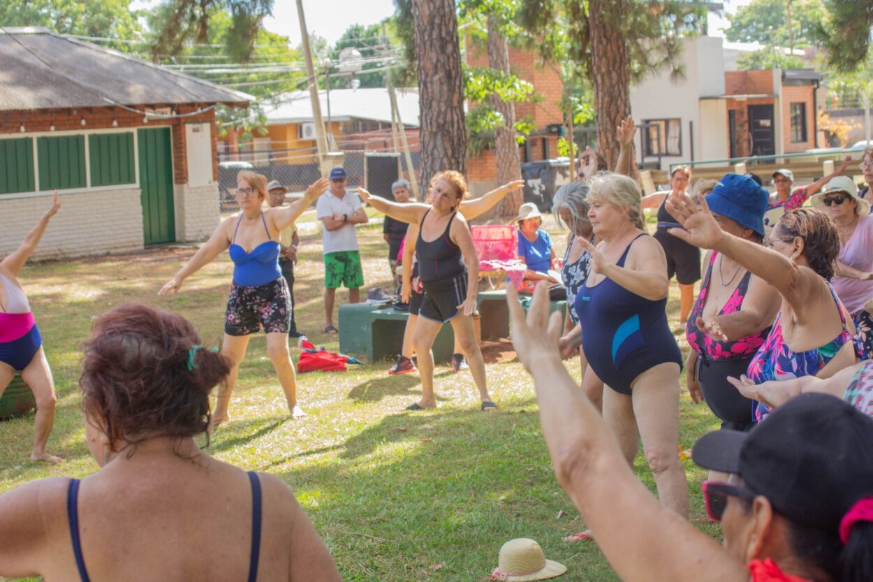 Stelatto visitó a adultos mayores en las Jornadas Recreativas de Verano imagen-7