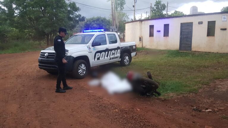 Despiste de motocicleta dejó un fallecido en Posadas imagen-31