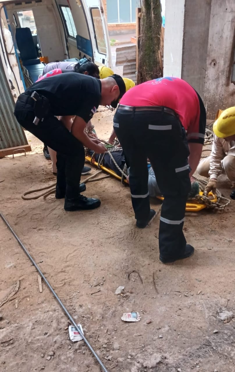 Obrero cayó de una obra en construcción y fue llevado al Samic Oberá imagen-2