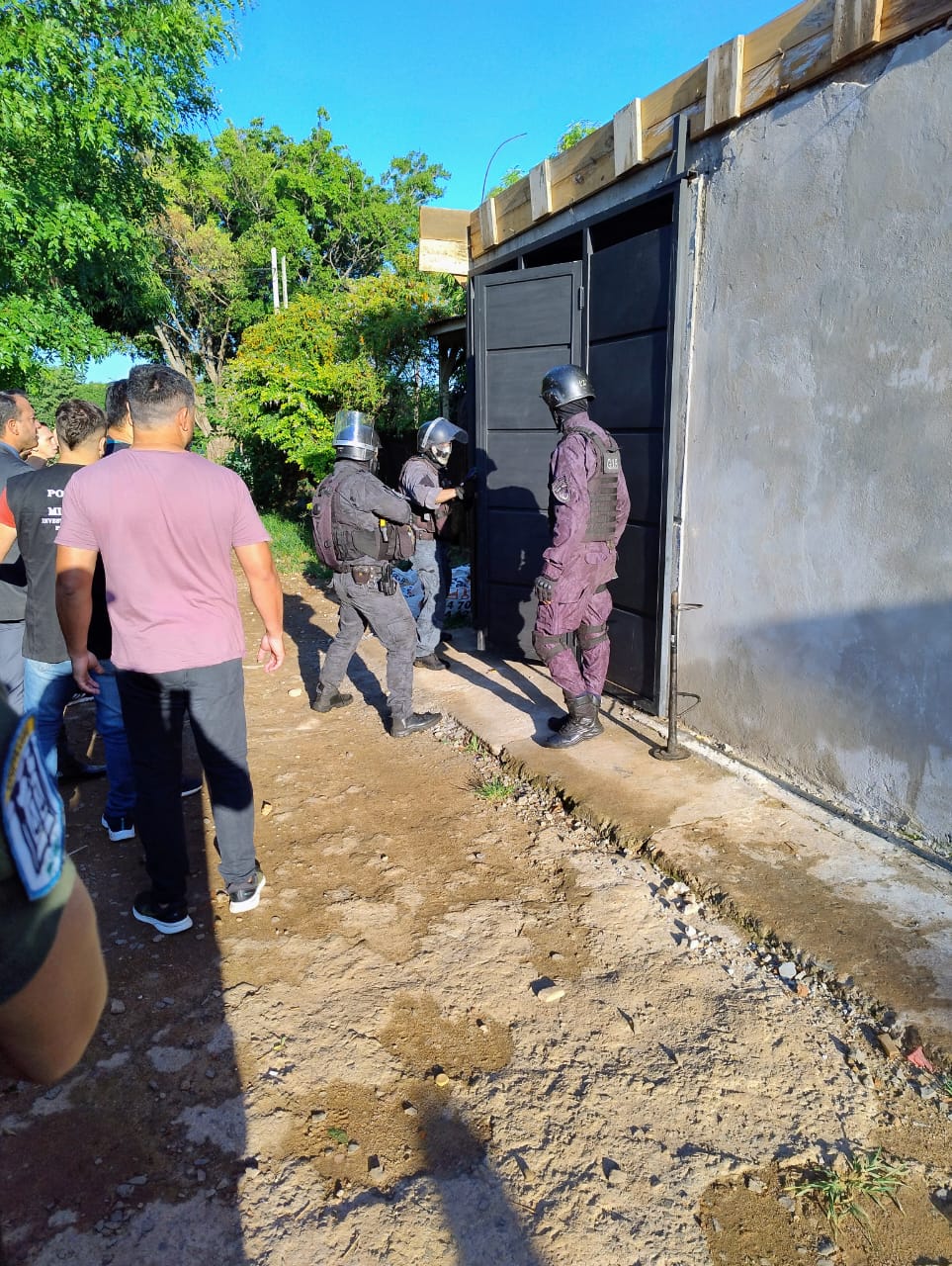 Golpe al delito en Posadas: 17 arrestos y millonaria incautación de bienes procedentes de ilícitos imagen-1