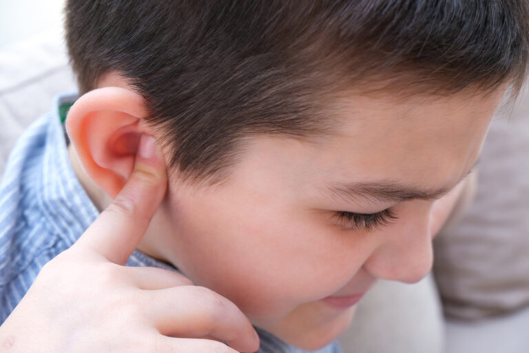 Dolor de oído y verano: qué es la otitis externa y cómo tratarla imagen-38