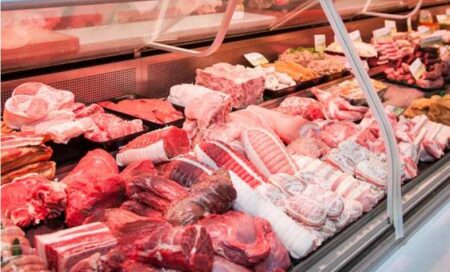 Caída histórica del consumo de carne vacuna en la Argentina: por primera vez se comió más pollo imagen-5