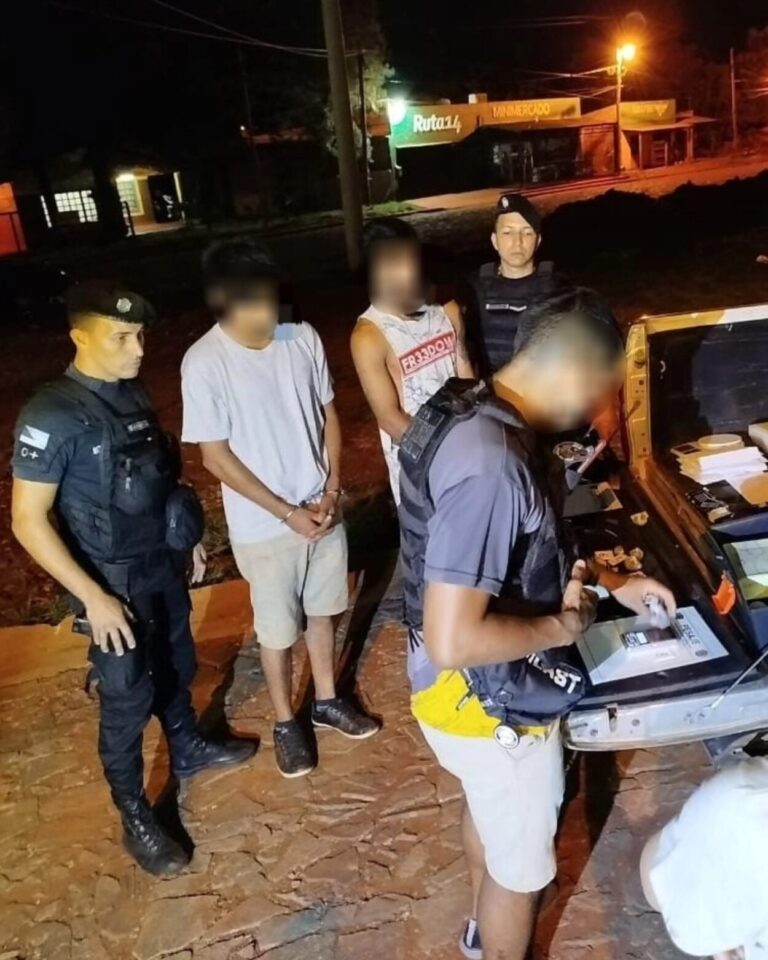 Operaciones antinarcóticos: dos demorados y droga secuestrada valuada en $36 millones imagen-37