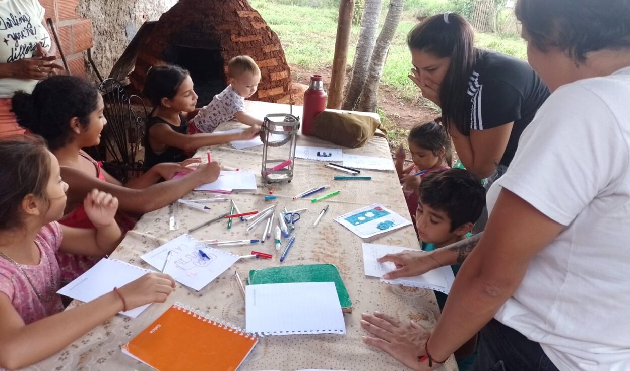 El Movimiento Evita comenzó con clases de apoyo escolar en barrios populares y en Hogar de Día de Posadas imagen-8