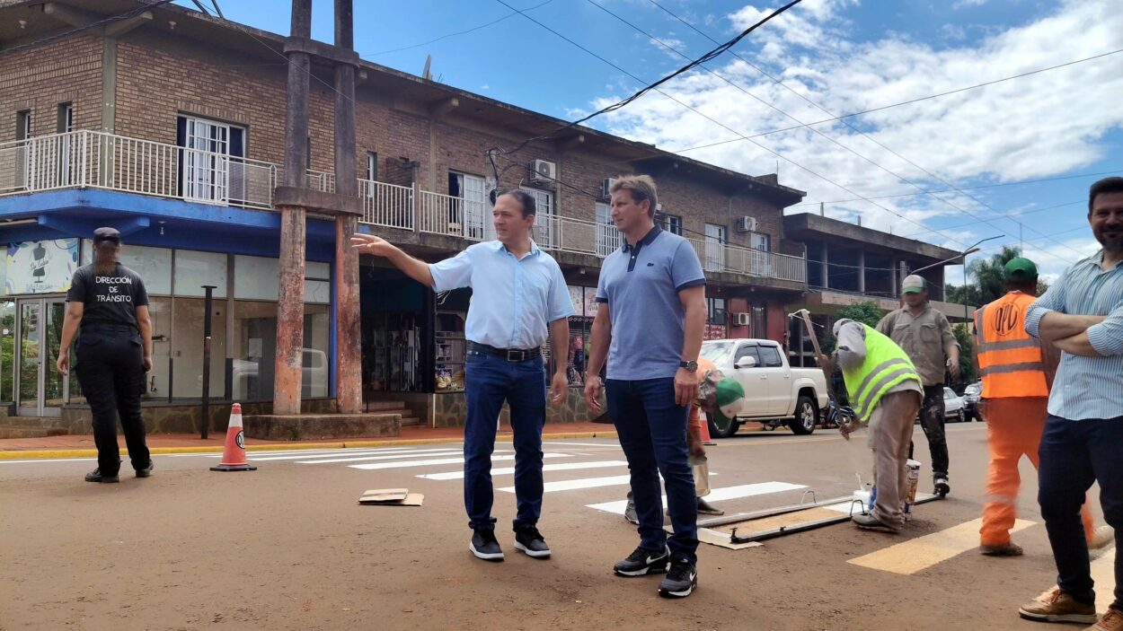 Macias: “Con 4.000 Esquinas aportamos a la seguridad vial en decenas de pueblos y ciudades” imagen-2