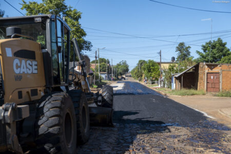 Pavimento Urbano: DPV suma cuadras asfaltadas en Garupá imagen-7