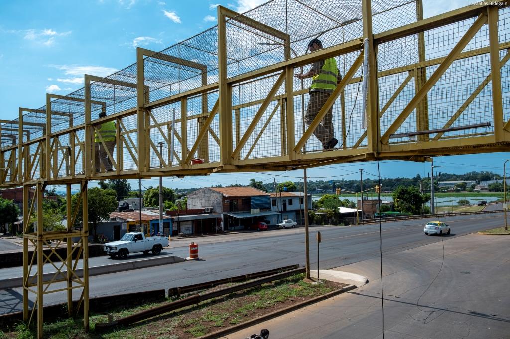 Posadas: optimizan el puente peatonal de Travesía Urbana en la zona de El Zaimán imagen-4