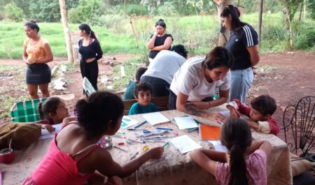 El Movimiento Evita comenzó con clases de apoyo escolar en barrios populares y en Hogar de Día de Posadas imagen-5