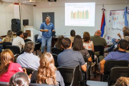 Trabajan en las estrategias para alcanzar mayor cobertura de vacunación en el 2025 imagen-3