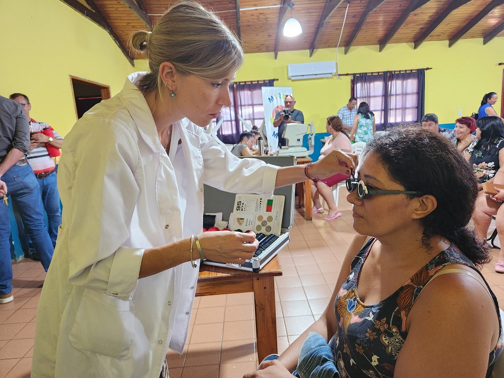 Mirar Mejor llegó a Alba Posse con atención de consultas y entrega de anteojos imagen-6