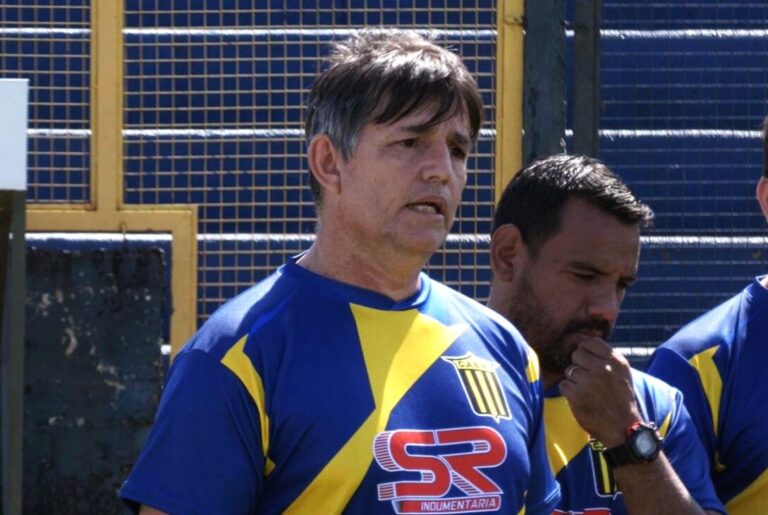 "Pico" Salinas: "tenemos que armarnos bien para estar lejos del descenso en la primera temporada" imagen-13