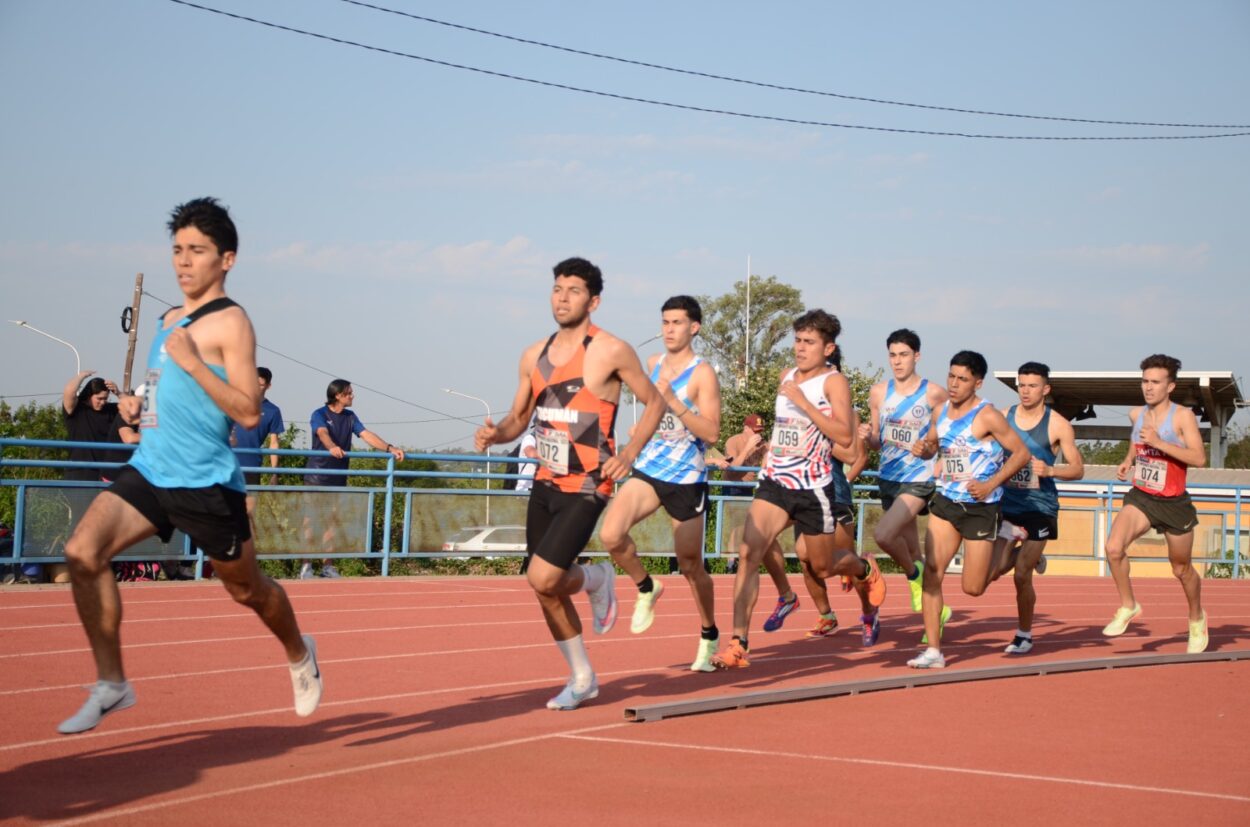 Atletismo: el fin de semana se disputa el primer Campeonato Provincial de 10 mil metros imagen-12