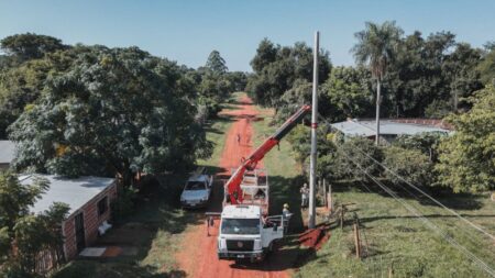 Energía de Misiones profundiza plan de mejora integral de la infraestructura eléctrica en Candelaria imagen-12