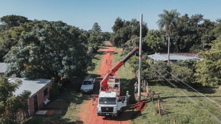 Energía de Misiones profundiza plan de mejora integral de la infraestructura eléctrica en Candelaria imagen-28