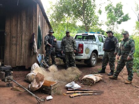 Operativo en la Reserva de Biósfera Yabotí: secuestro de armas y elementos prohibidos imagen-7