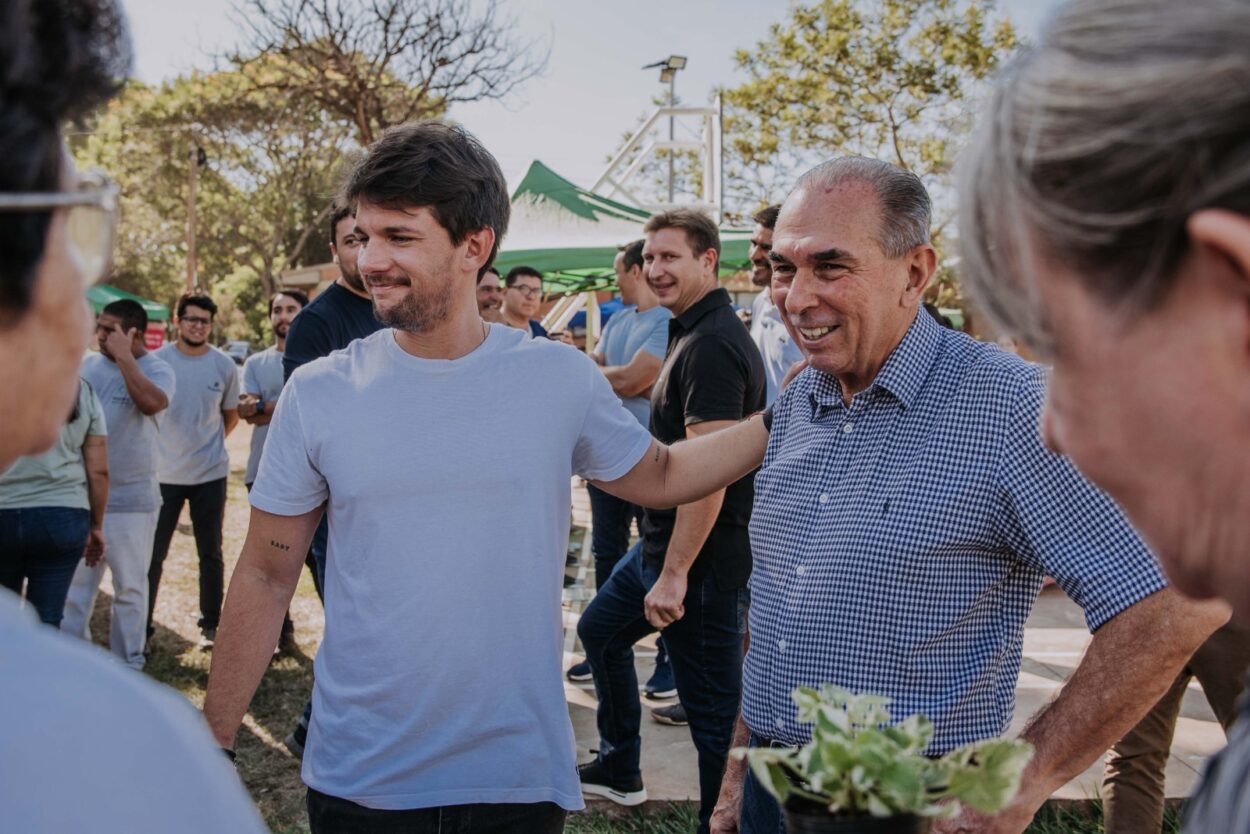 Romero Spinelli y Stelatto recorrieron el barrio Los Paraísos con el operativo de salud imagen-10